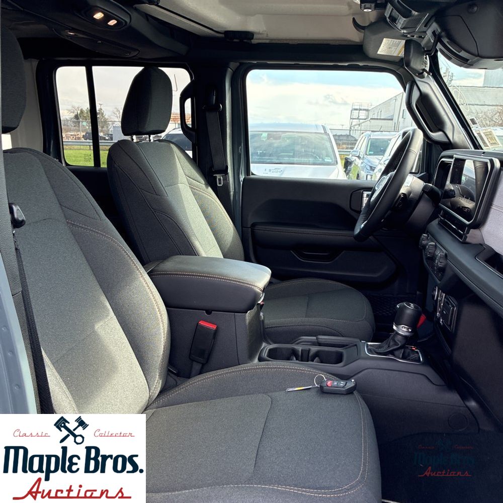 2026 Jeep Wrangler 4-Door Sahara 4x4
