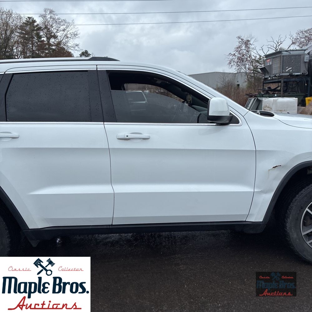 2020 Jeep Grand Cherokee Laredo E