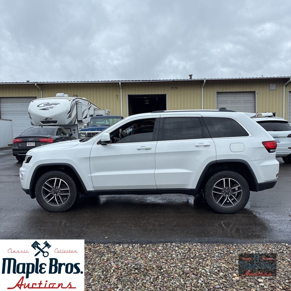 2020 Jeep Grand Cherokee Laredo E