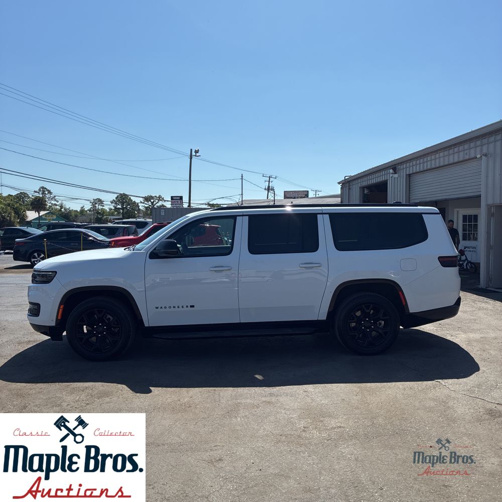 2025 Jeep Wagoneer L Series II Carbide 4x4