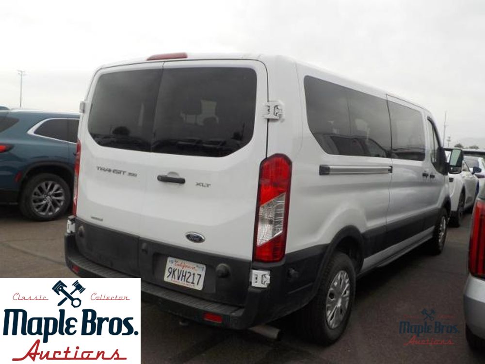 2024 Ford Transit Passenger Wagon XLT
