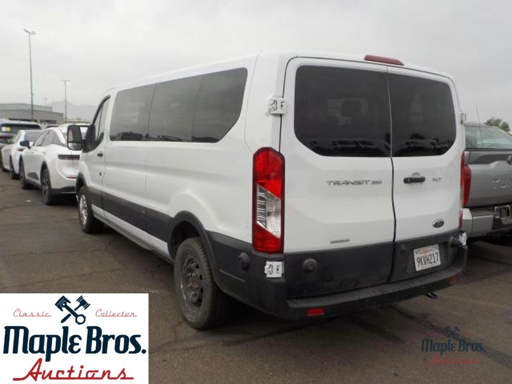 2024 Ford Transit Passenger Wagon XLT