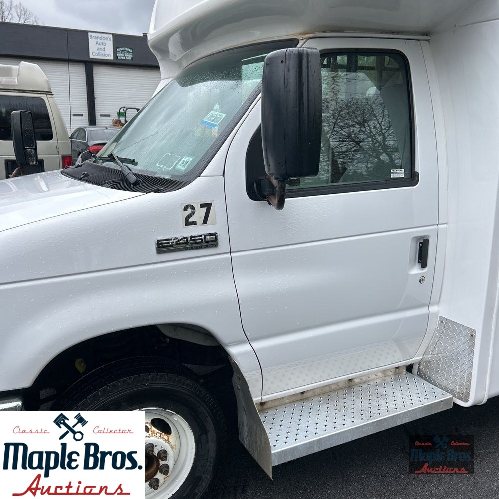 2019 Ford E-450 Cutaway