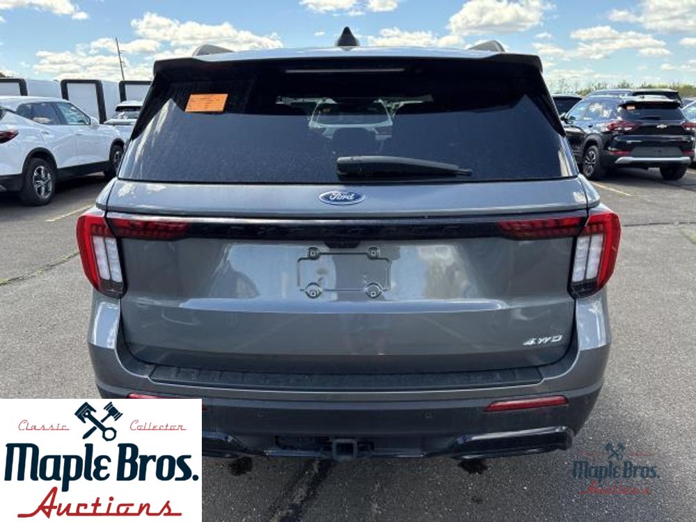 2025 Ford Explorer ST-Line