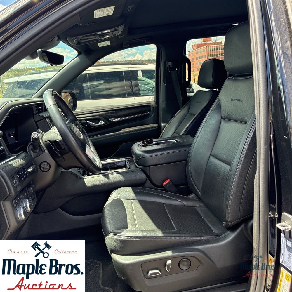 2023 GMC Yukon Denali