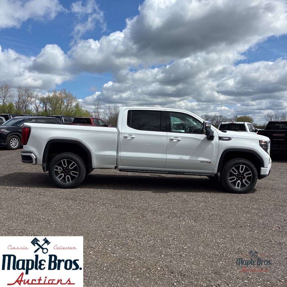 2025 GMC Sierra 1500 AT4