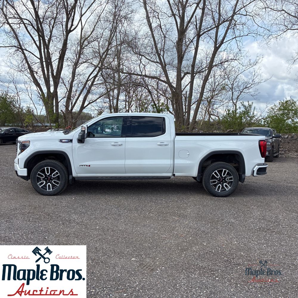 2025 GMC Sierra 1500 AT4
