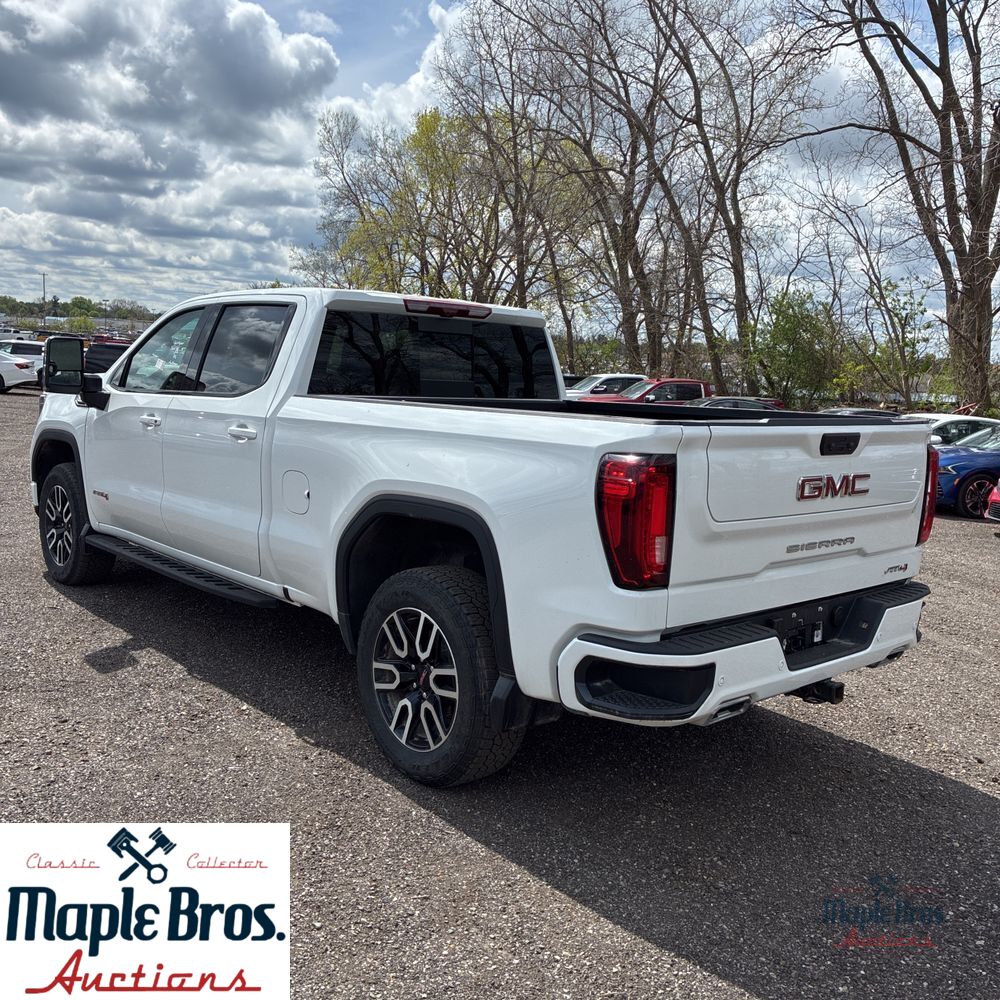 2025 GMC Sierra 1500 AT4