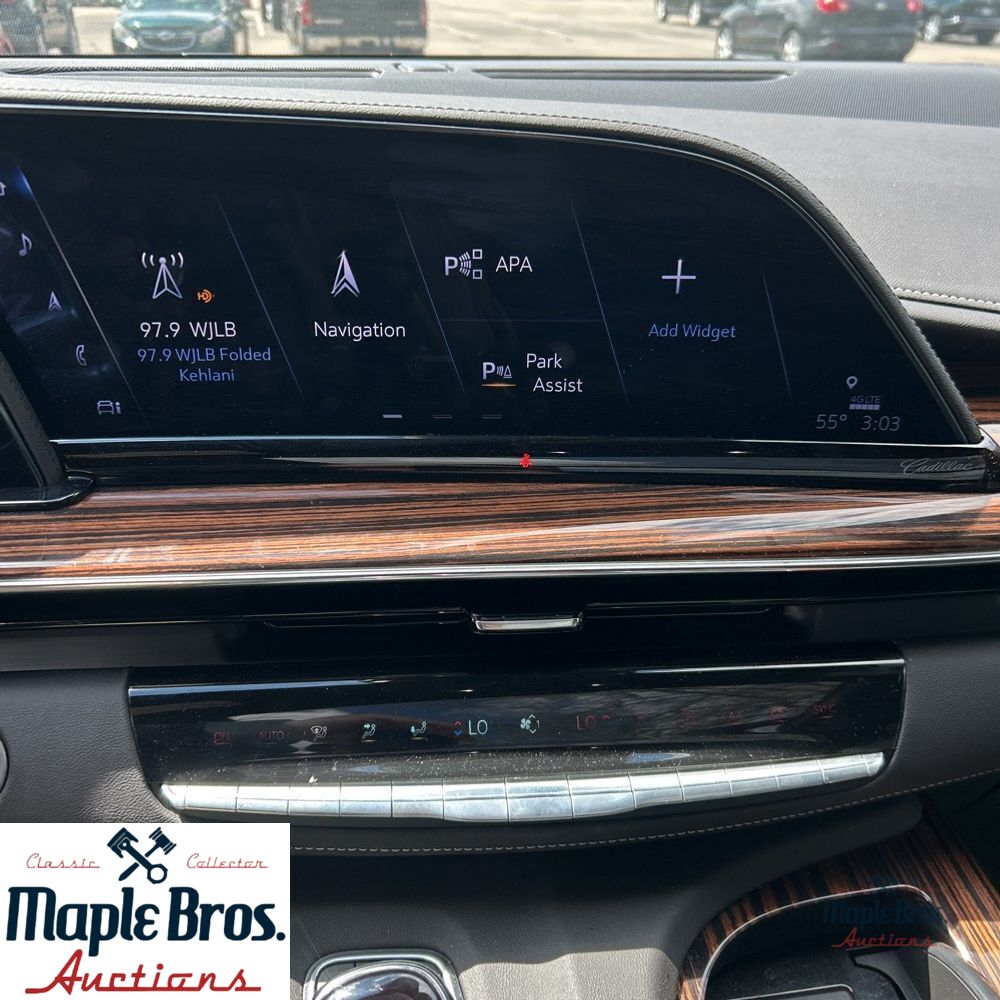 2024 Cadillac Escalade ESV Premium Luxury