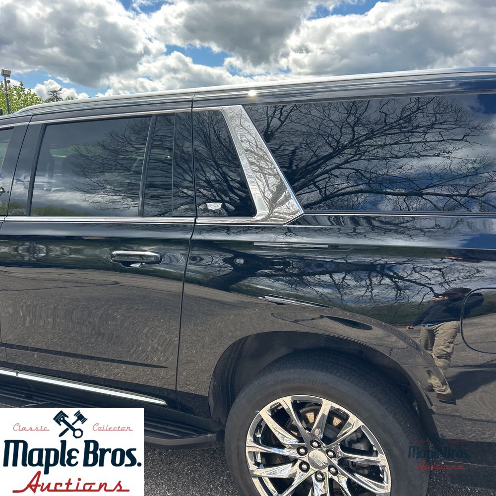 2024 Cadillac Escalade ESV Premium Luxury