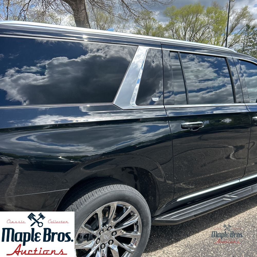 2024 Cadillac Escalade ESV Premium Luxury