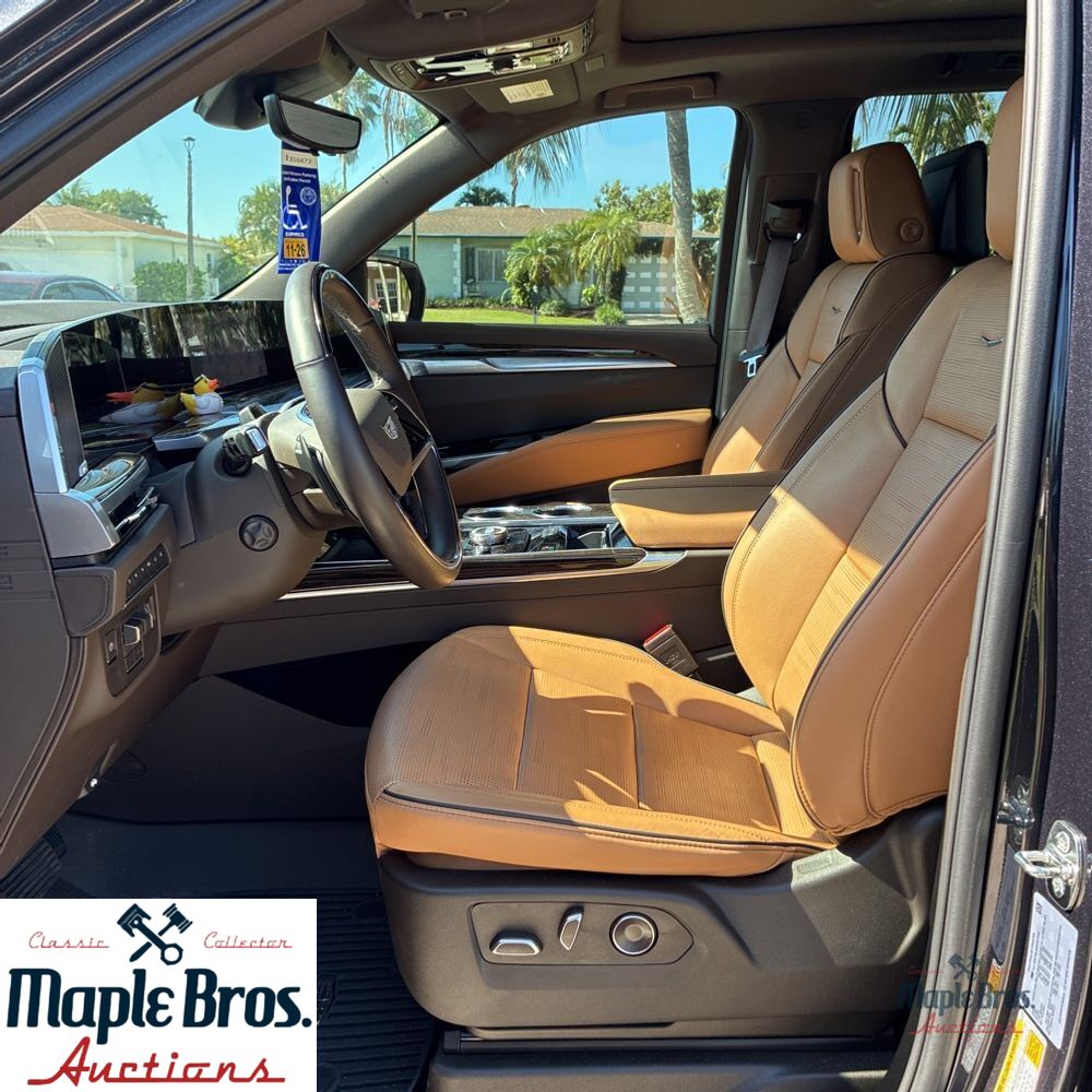 2025 Cadillac Escalade Premium Luxury