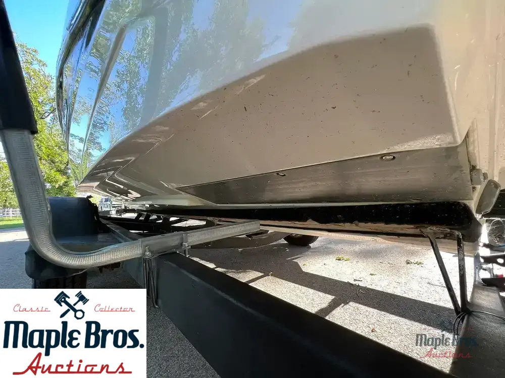 2017 Scarab 255 SE Platinum