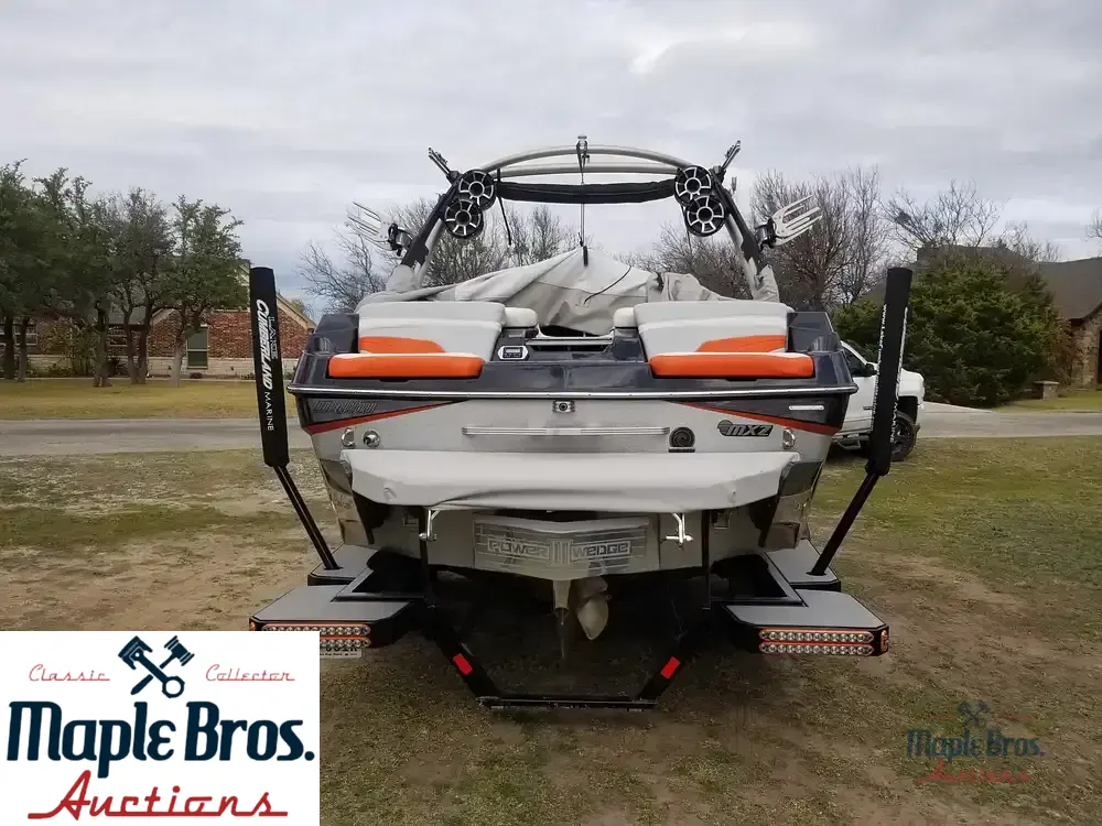 2019 Malibu 22 MXZ Wakesetter