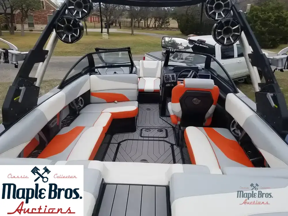 2019 Malibu 22 MXZ Wakesetter