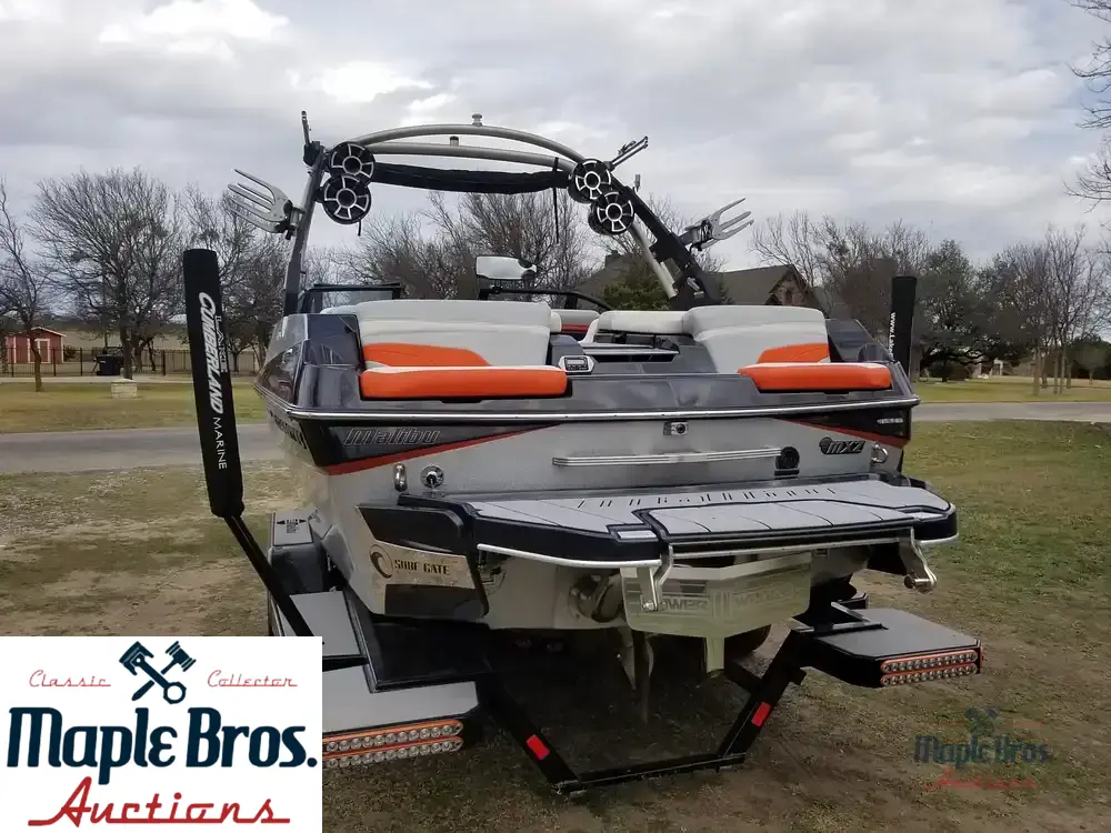 2019 Malibu 22 MXZ Wakesetter