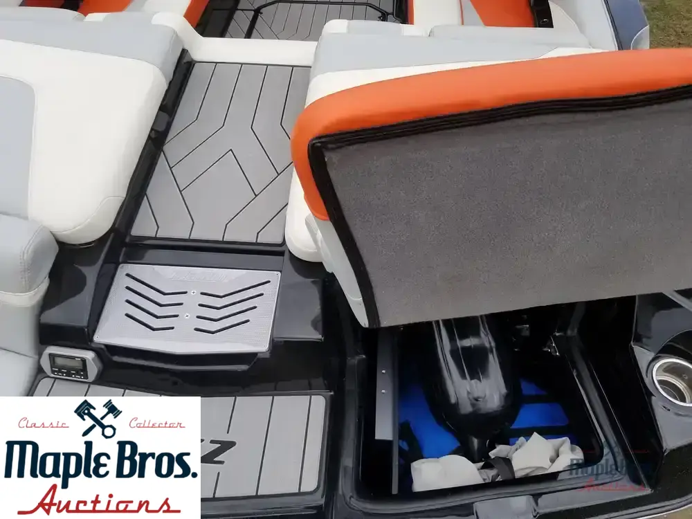 2019 Malibu 22 MXZ Wakesetter