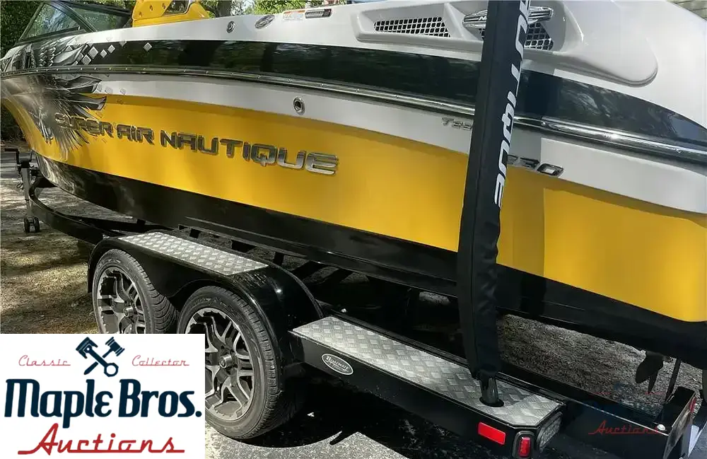2014 Super Air Nautique Team Edition 230