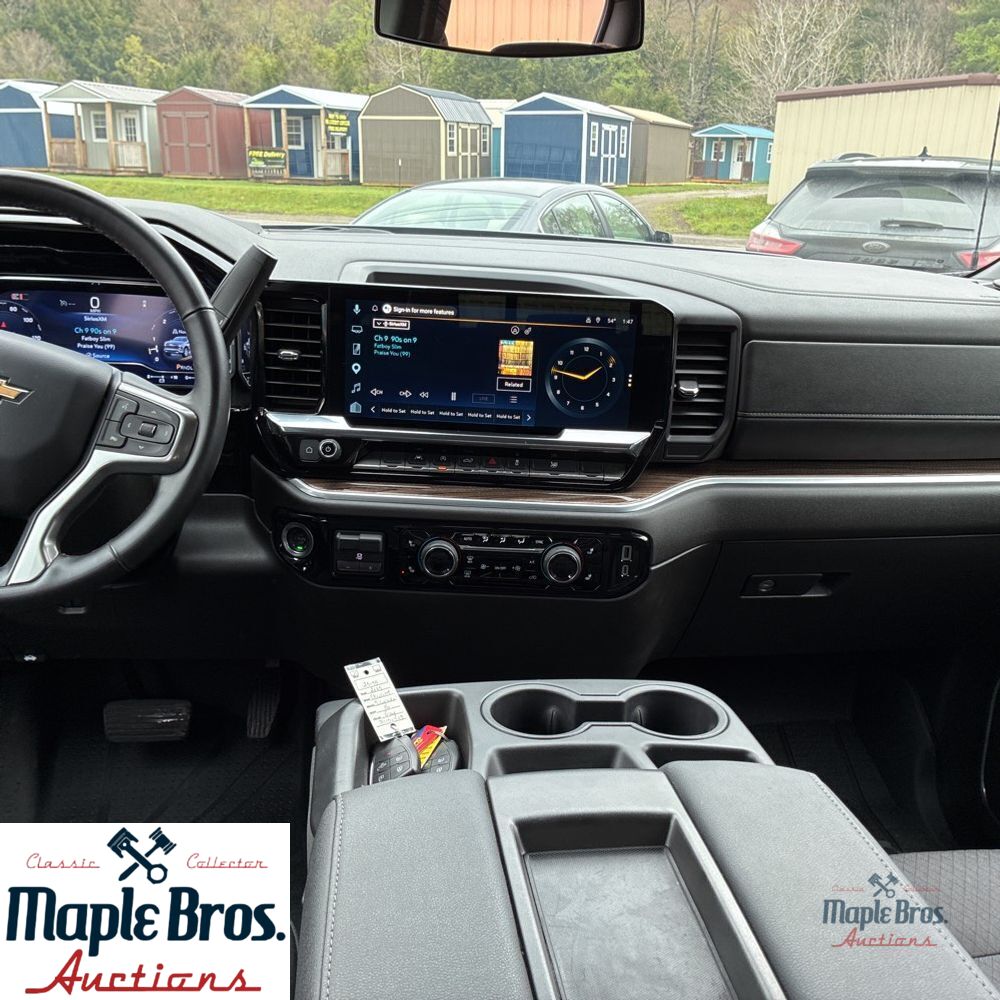 2025 Chevrolet Silverado 1500 LT