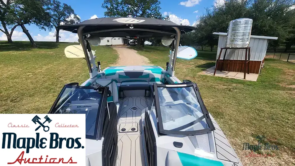 2020 Malibu 22 LSV