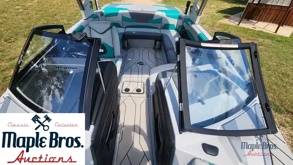 2020 Malibu 22 LSV