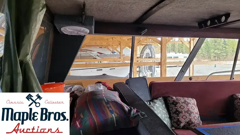 1983 Bayliner 3288 MY