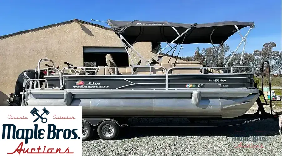 2019 Sun Tracker 22 XP3