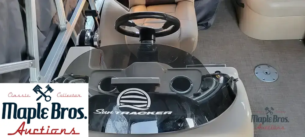 2019 Sun Tracker 22 XP3