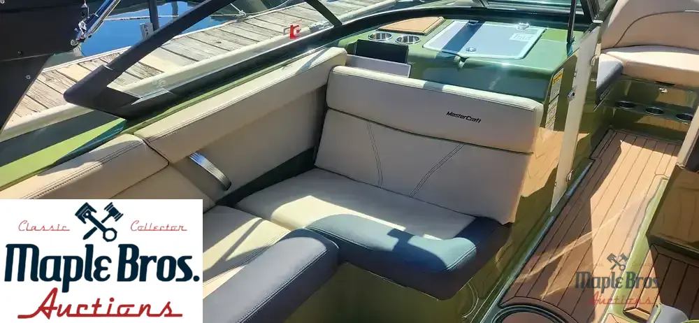 2022 Mastercraft XT21