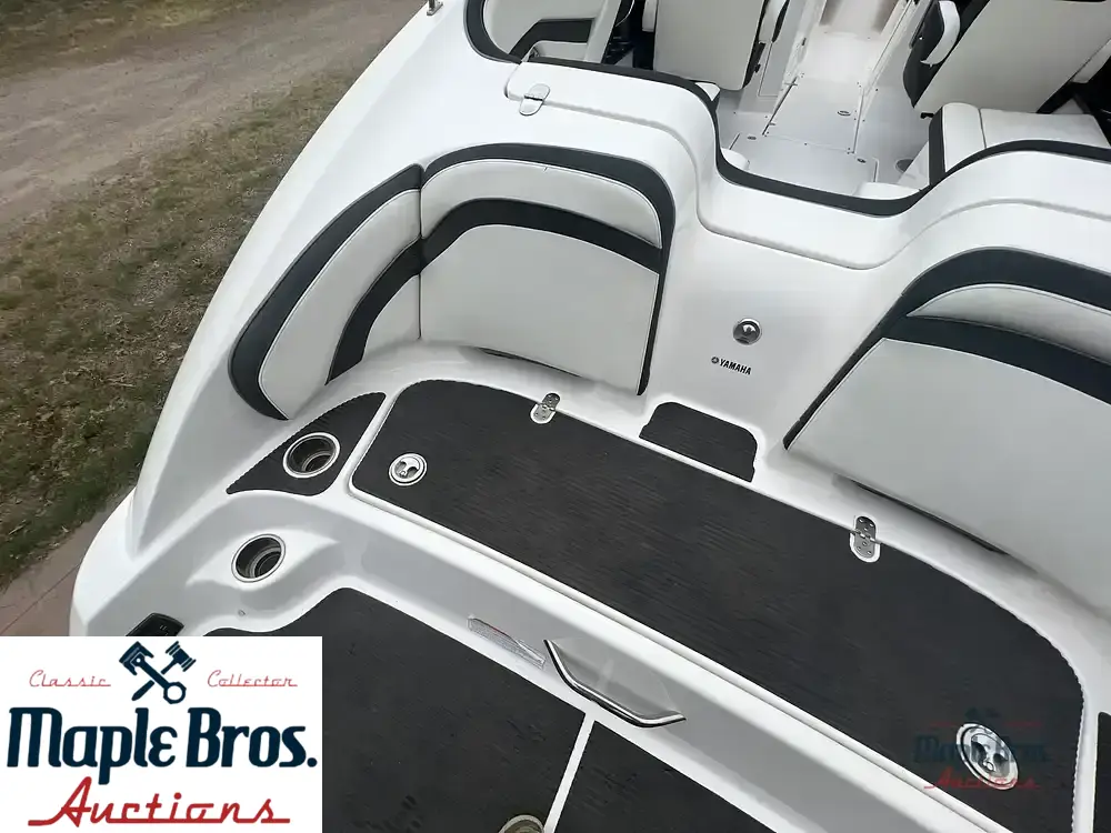 2015 Yamaha SX240