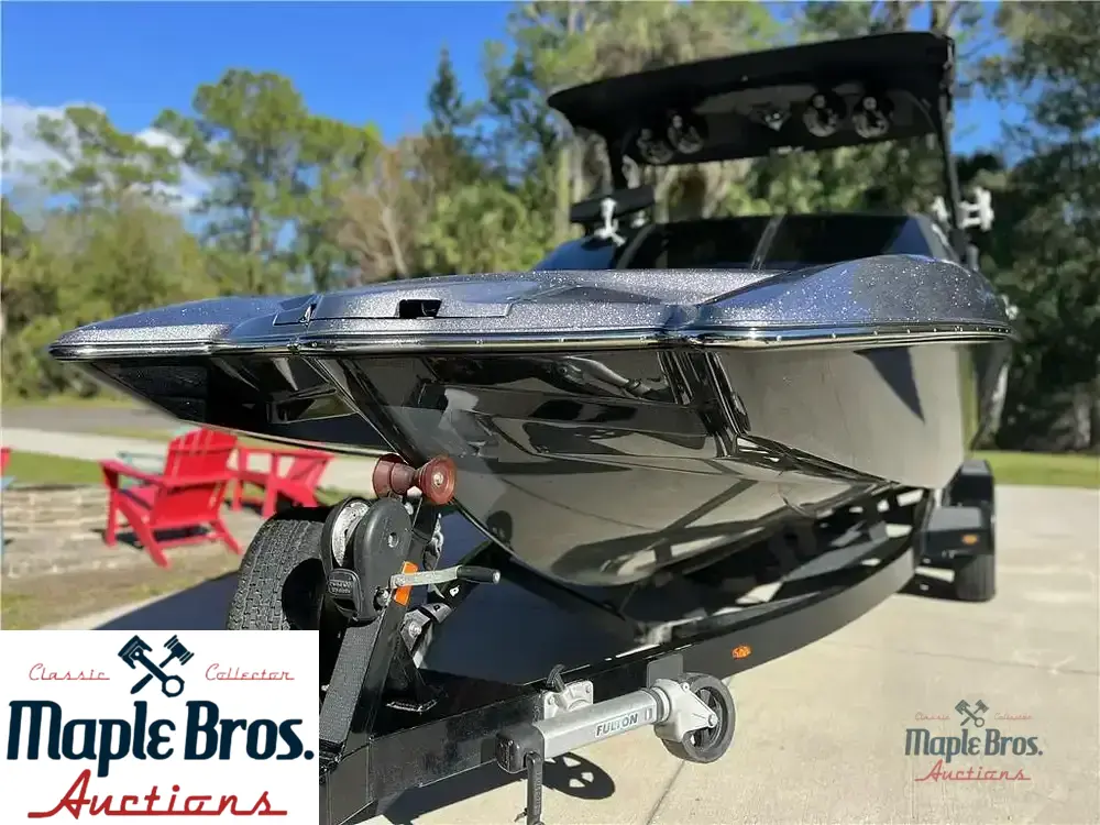 2015 Malibu Wakesetter 22 Mxz