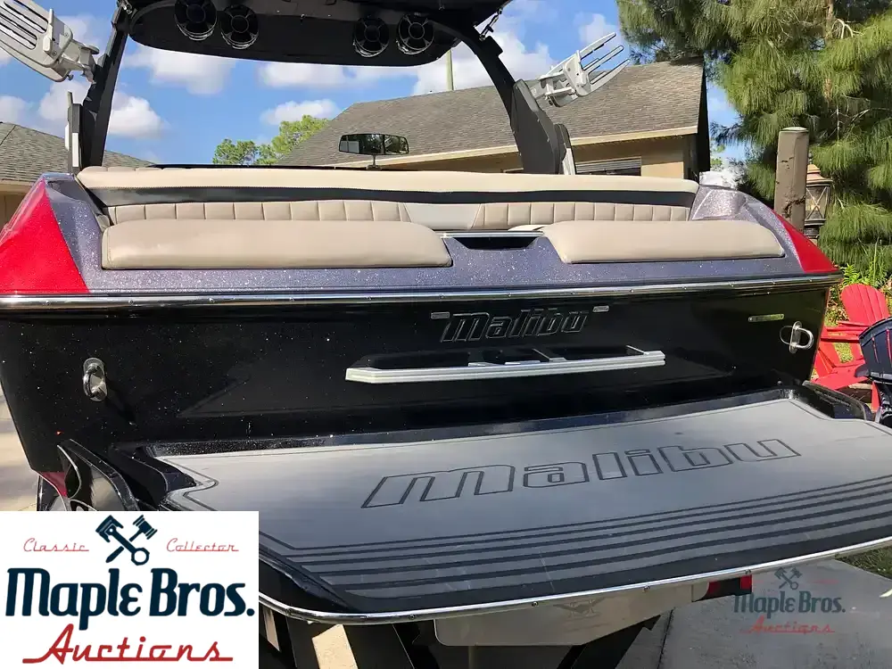 2015 Malibu Wakesetter 22 Mxz