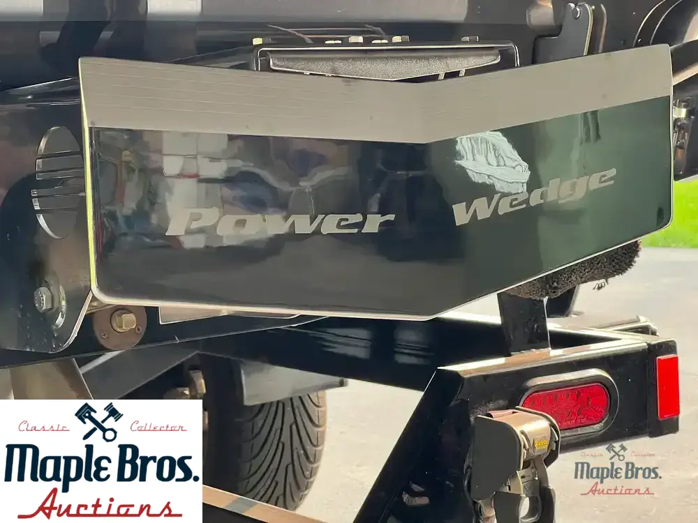 2013 Malibu Wakesetter 22 MXZ