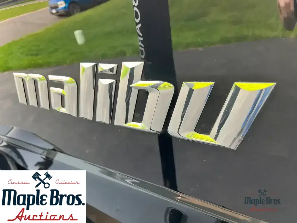 2013 Malibu Wakesetter 22 MXZ