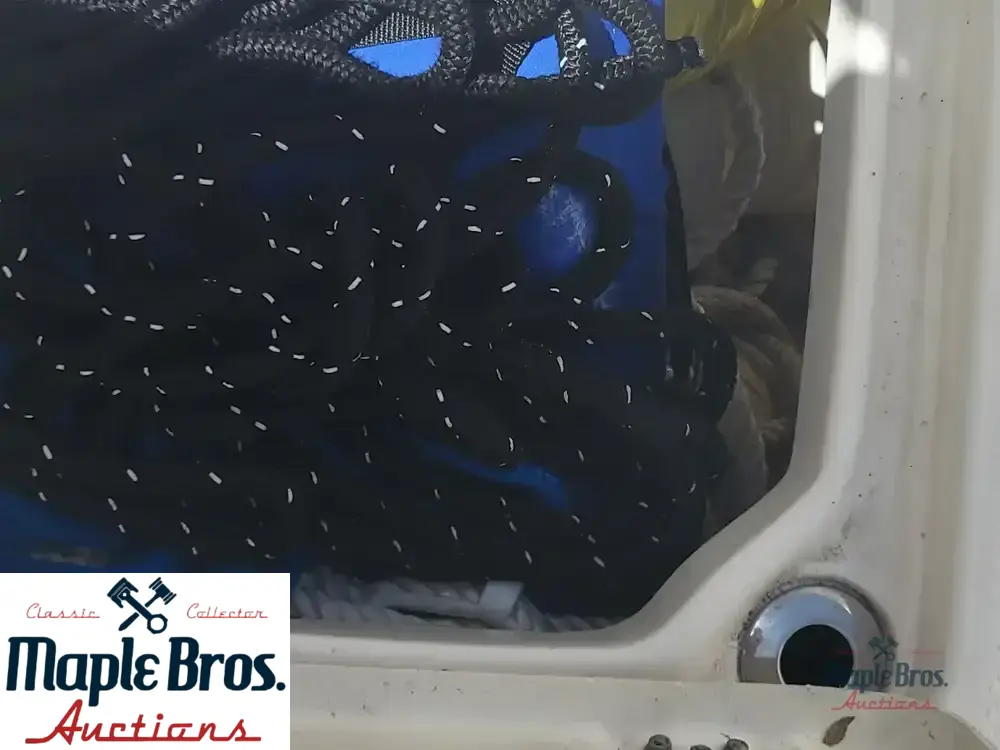 2017 Robalo R222