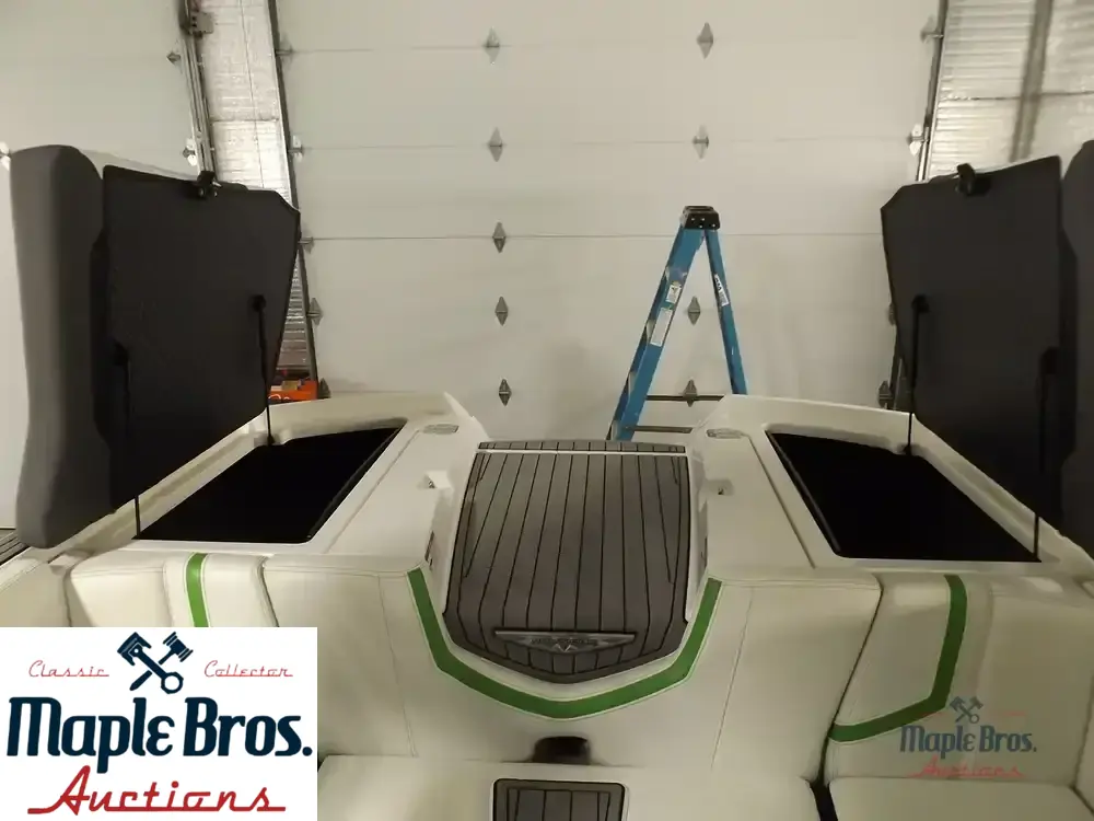2017 Air Nautique G23