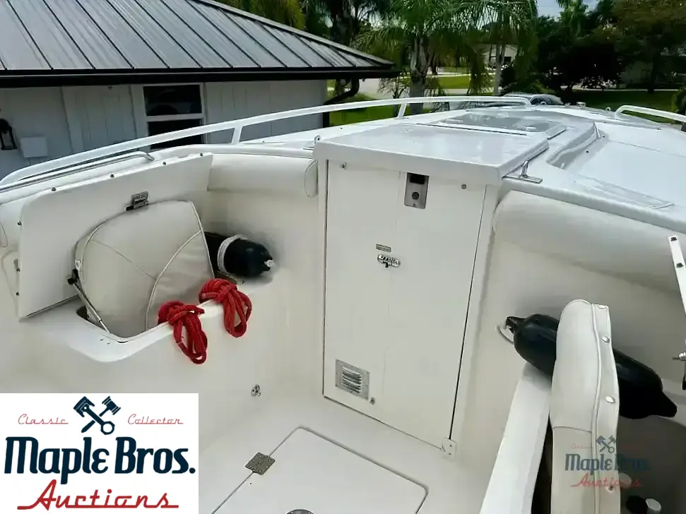 2006 Marlago FS 35 Center Console Cuddy