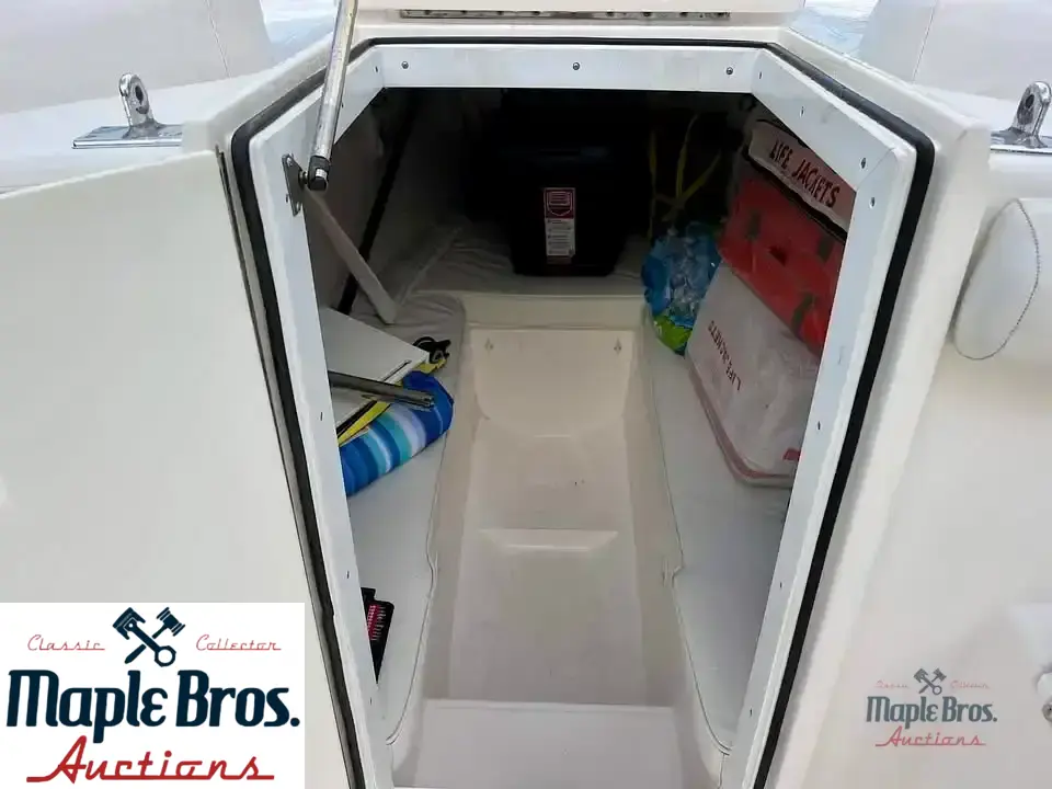 2006 Marlago FS 35 Center Console Cuddy