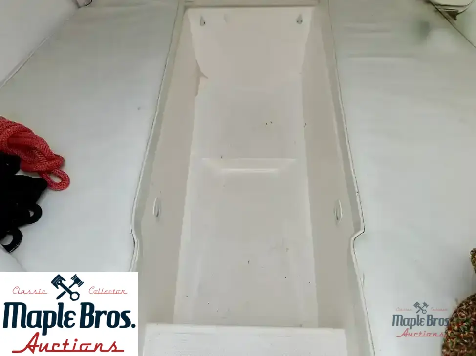 2006 Marlago FS 35 Center Console Cuddy