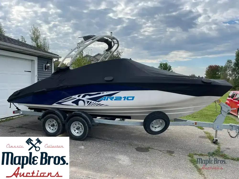 2022 Yamaha AR210