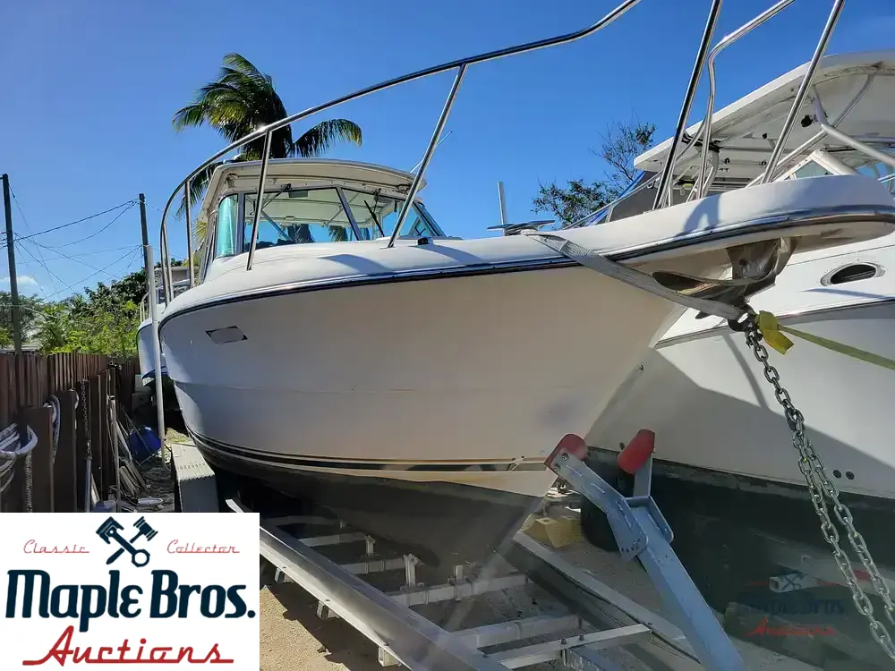 1999 Pursuit 3000 Express