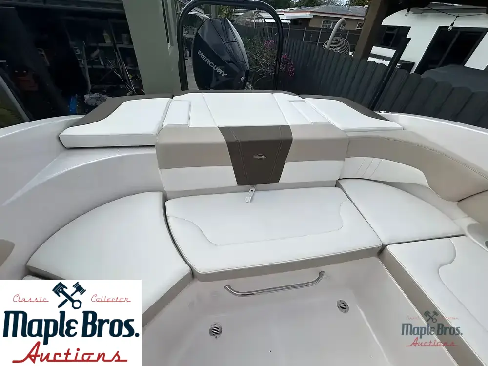2022 Chaparral 23 SSi OB
