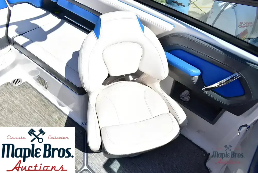 2018 Chaparral 2430 VRX