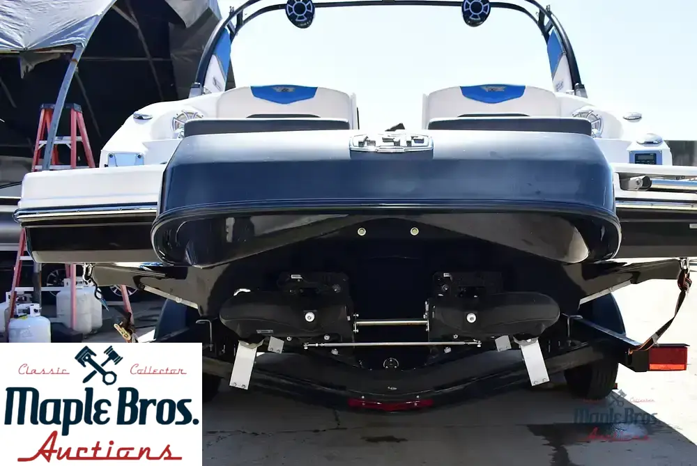 2018 Chaparral 2430 VRX