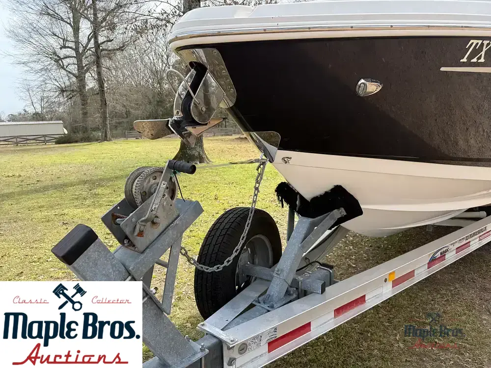 2016 Chaparral 277 SSX