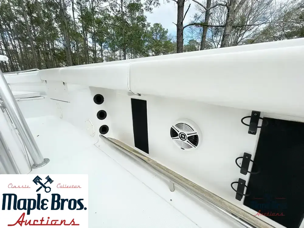 2013 Robalo R260