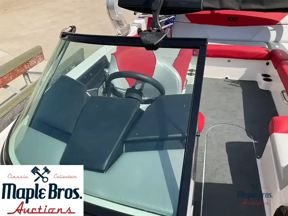 2018 Mastercraft NXT 22