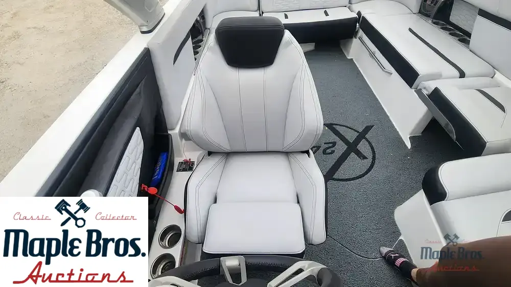2020 Mastercraft X24
