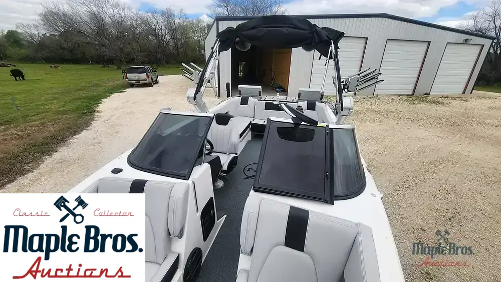 2020 Mastercraft X24
