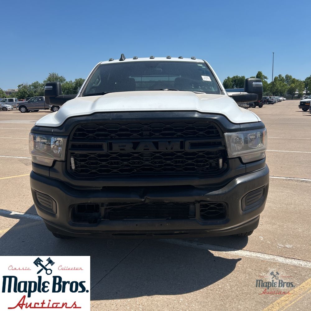 2024 Ram 3500 Chassis Tradesman SLT Laramie Limited